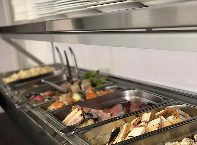 Le Castillo Hotel Châteaubriant